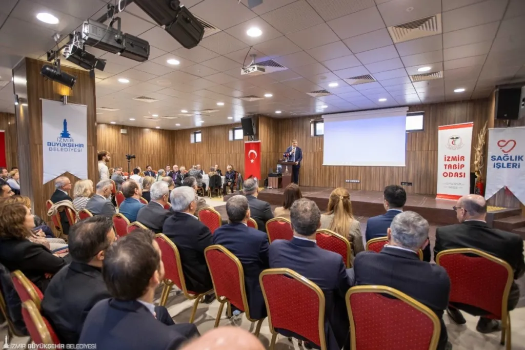 İzmir Büyükşehir Belediye Başkanı Dr. Cemil Tugay, Sağlık Hizmetlerindeki hedeflerini anlattı