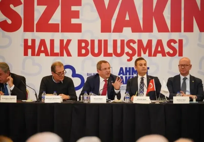 Balıkesir Büyükşehir Belediye Başkanı Ayvalık'ta Vatandaşlarla Buluştu haberi