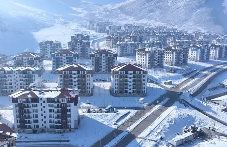 Elbistan'da afetzedeler yeni yuvalarına yerleşiyor haberi