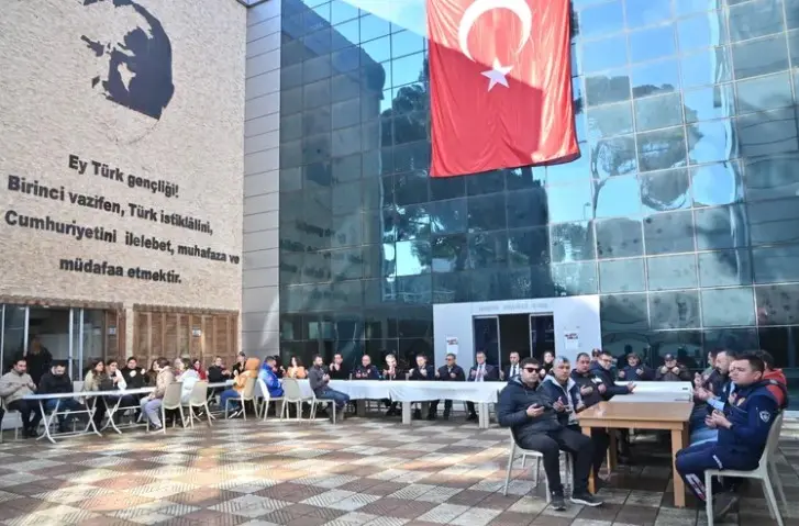 Fethi Sekin, Manisa’da Anıldı haberi