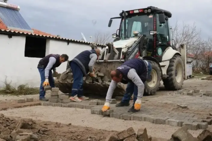 Manisa'da Sokaklar Yeniden Şekilleniyor haberi