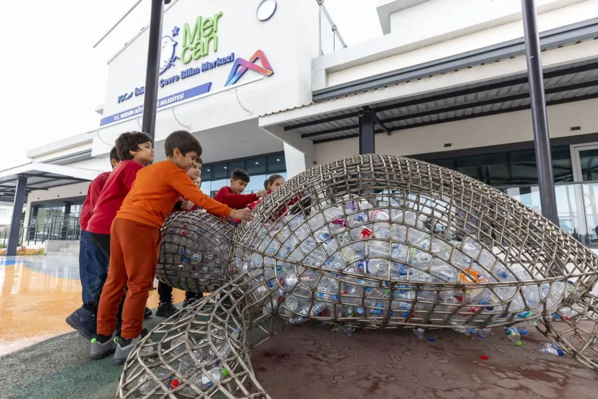 Mersin Büyükşehir, ‘Plastiksiz Mersin Sahili’ İçin Çalışıyor haberi