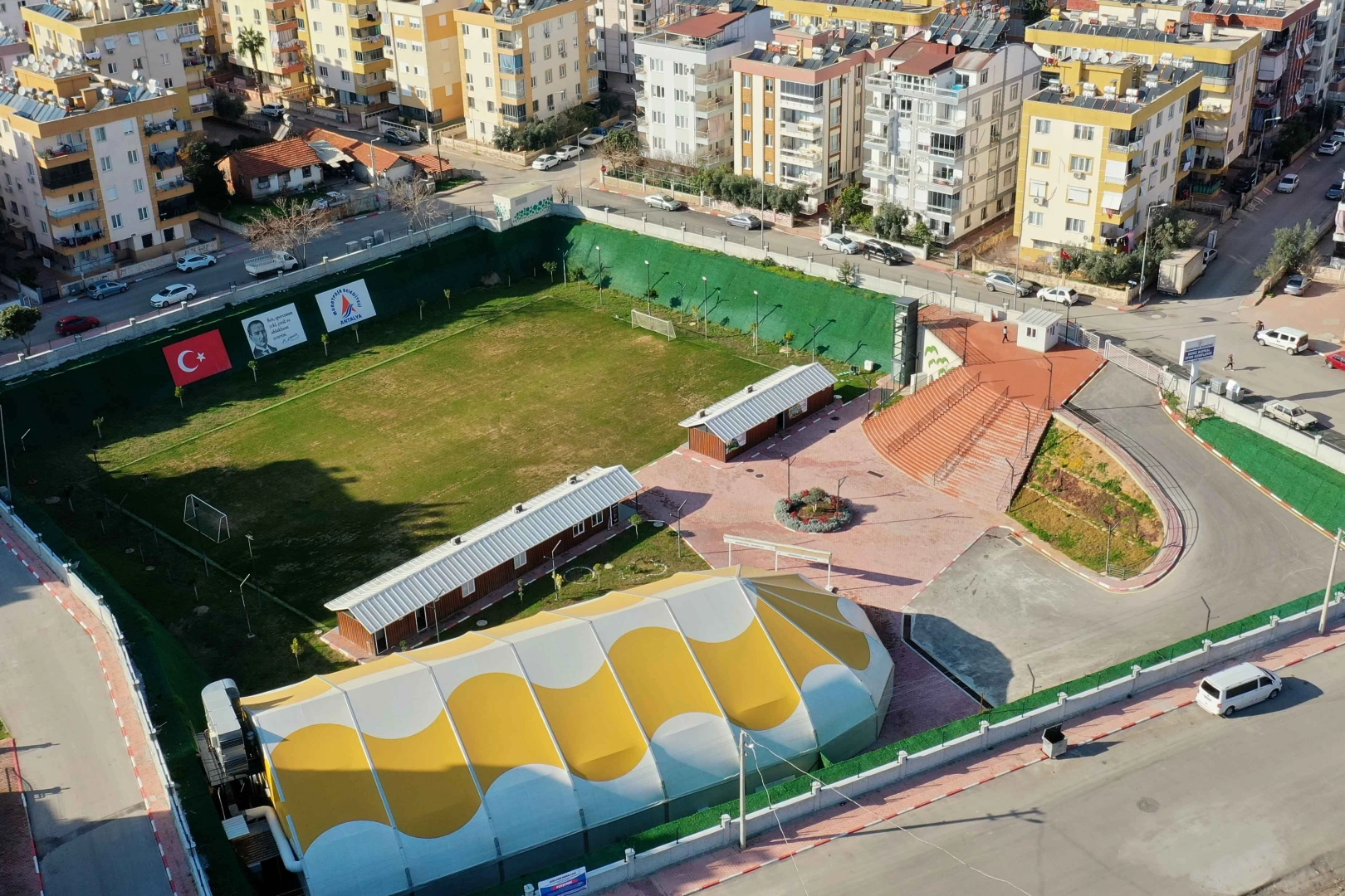 Deniz Baykal’ın adı Antalya'da yaşayacak güncel haberi