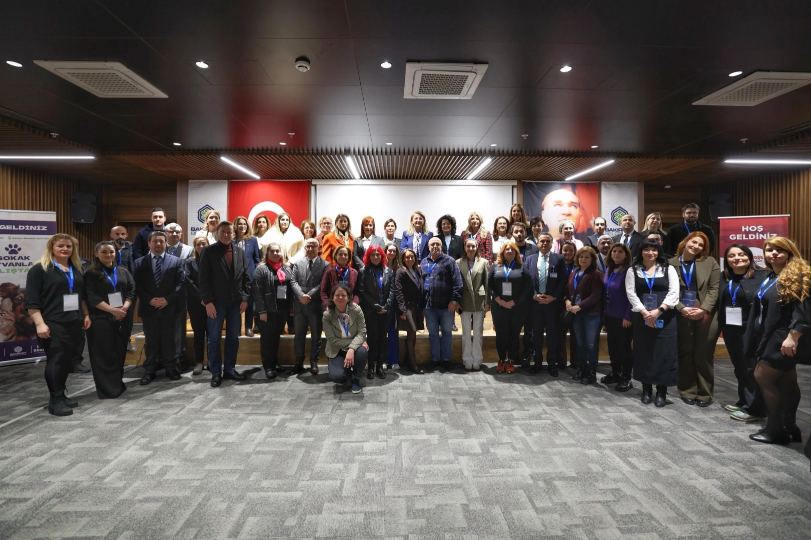 İstanbul'da “Sokak Hayvanları Çalıştayı”düzenlendi güncel haberi