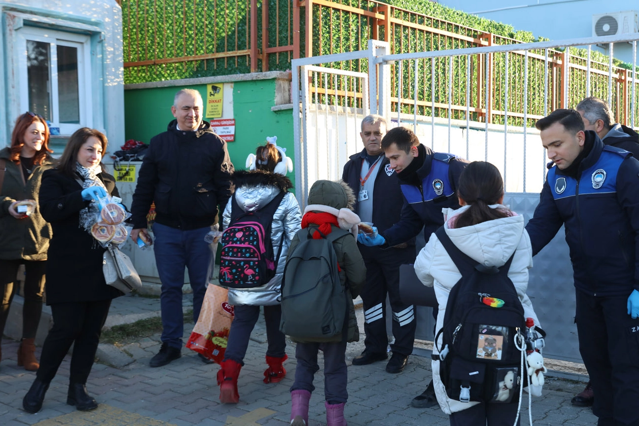 İzmir Güzelbahçe'den İmece örneği güncel haberi