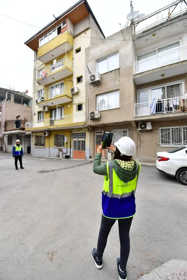 İzmir'de afet tehlikesi ve riskler belirleniyor güncel haberi